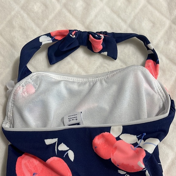 Retro one piece swim suit. - Picture 3 of 5